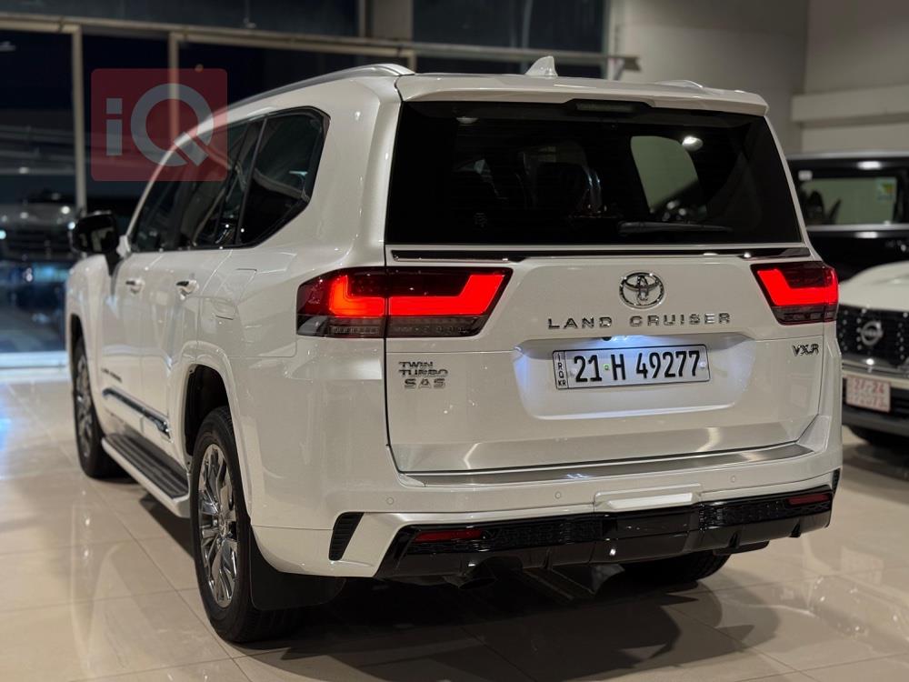 تويوتا لاندكروزر